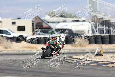 media/Nov-16-2025-Race Pace (Sun) [[8c5fa54630]]/Non Verified Riders (1st 20 Minutes)/4-Turn 16 (1116am)/